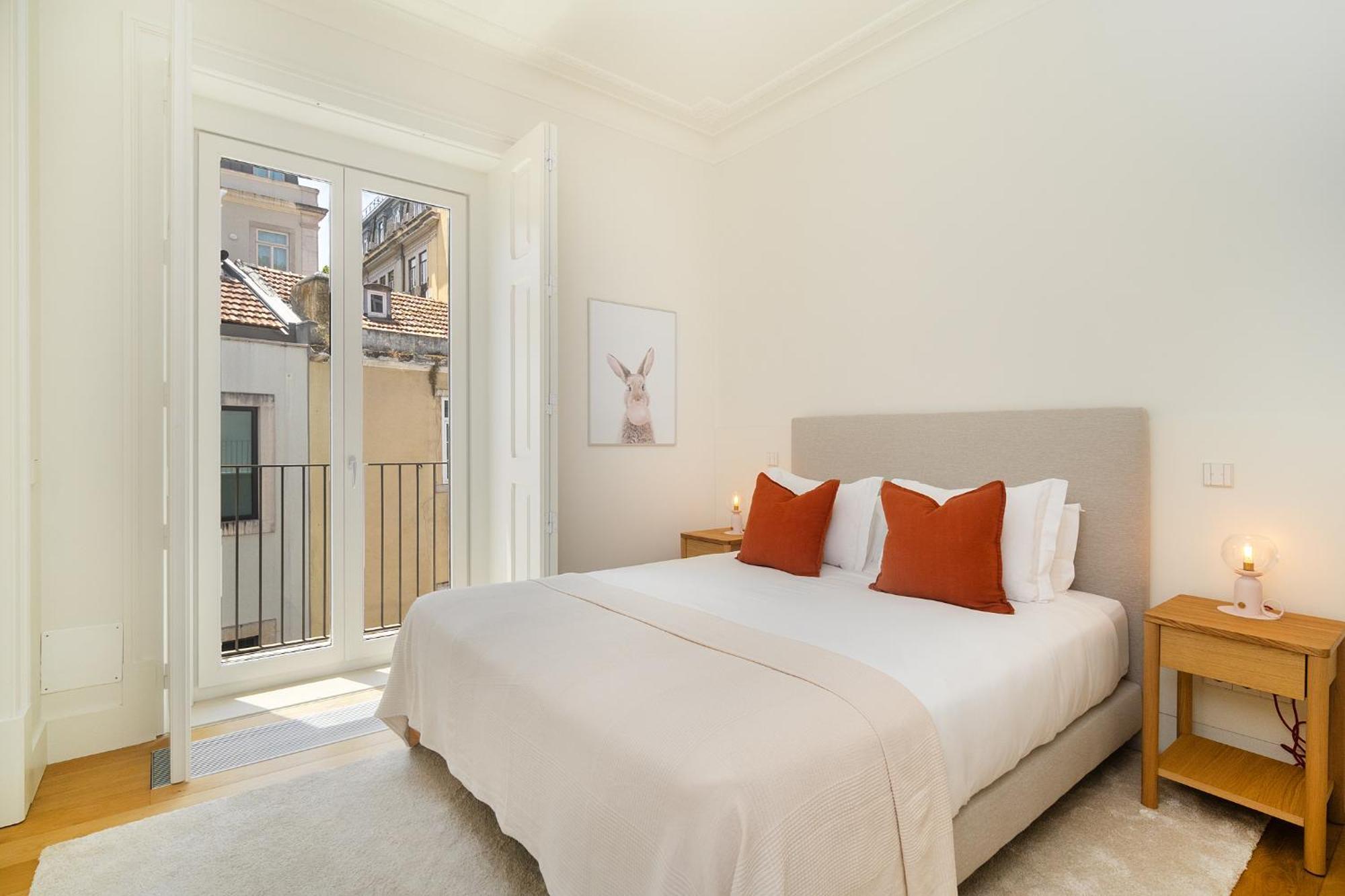 Whome Timeless Design Meets Convenience * Lisbon